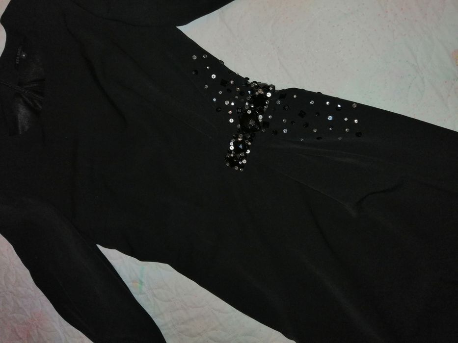 Елегантна късна рокля