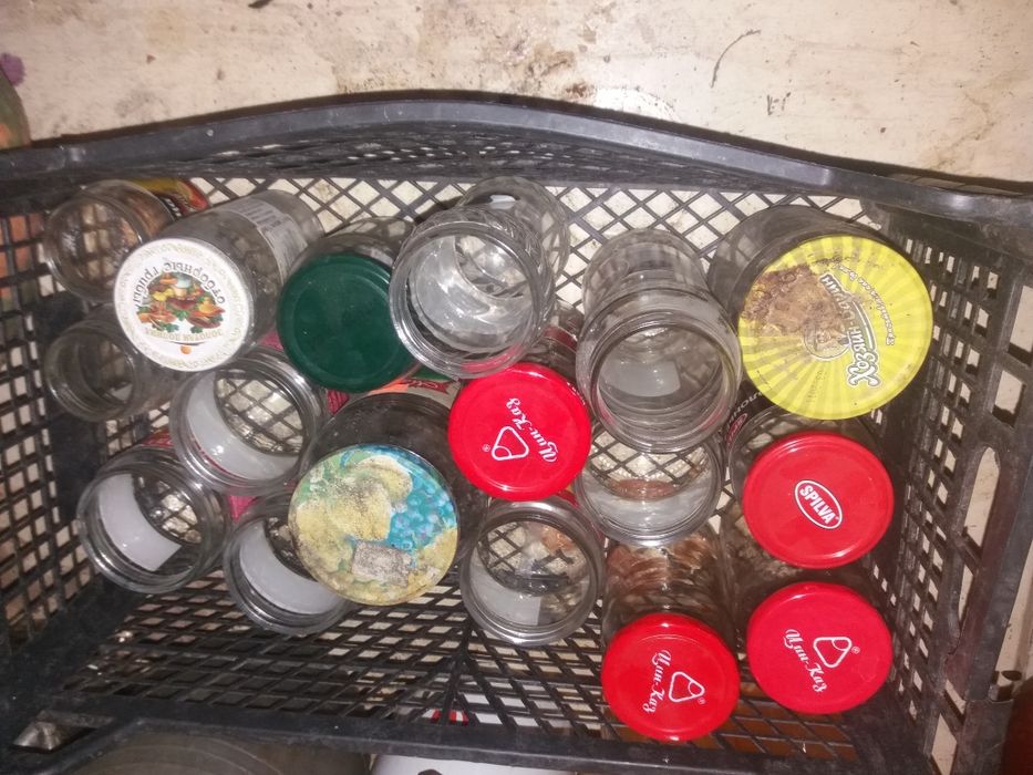 Банки разной емкости