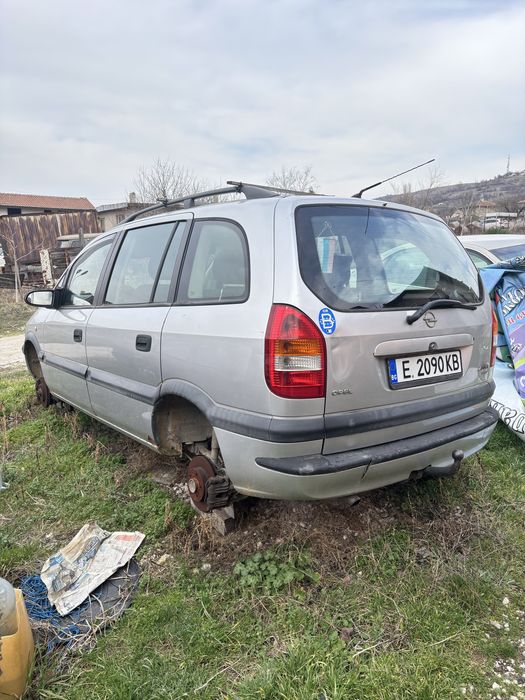 Opel Zafira цяла за части – 550€