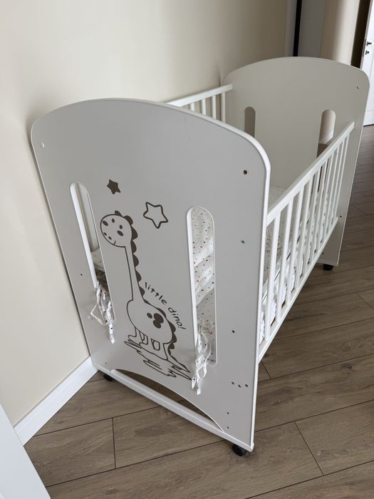 Деткая кровать 120*60