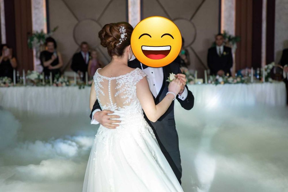 Vand rochie de mireasa