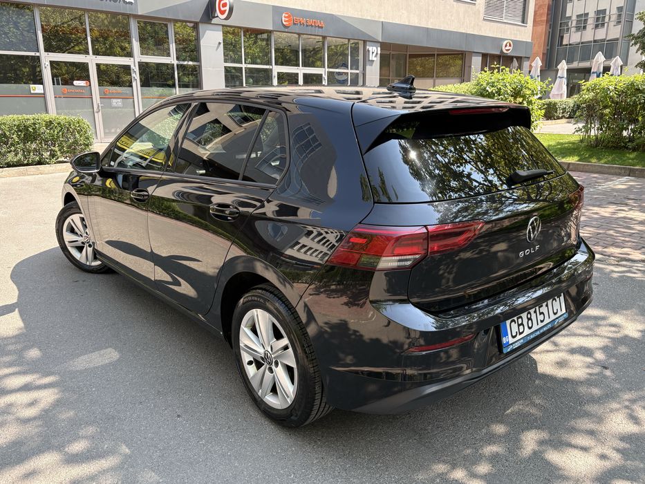 VW Golf 8 /2021/