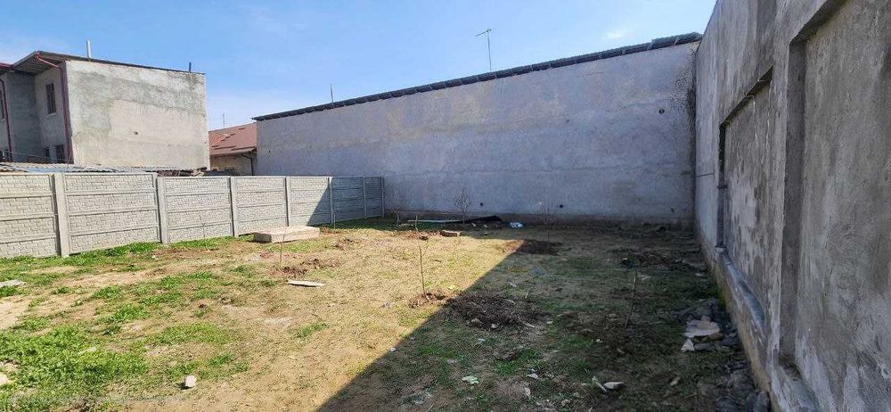 SROCHNA Yer narxida 4.5 sotix 5 xona xovli Sotiladi Katta qanida !