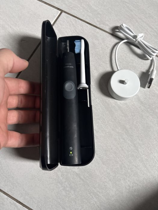 Periuta de dinti philips sonicare