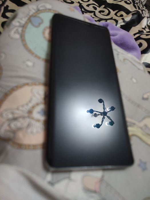 Honor X9b.   5 G               .