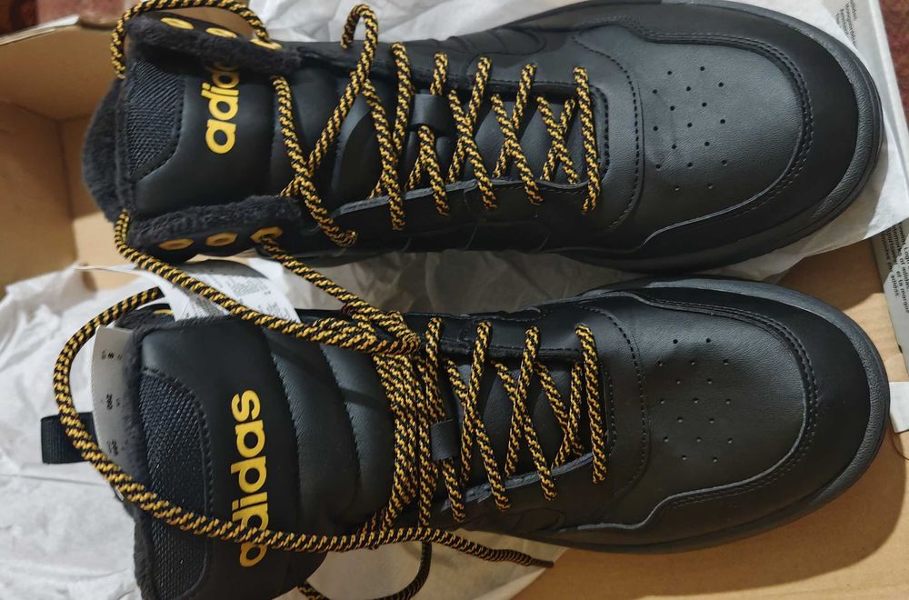 adidas Hoops 3.0 Mid Winter 41 номер