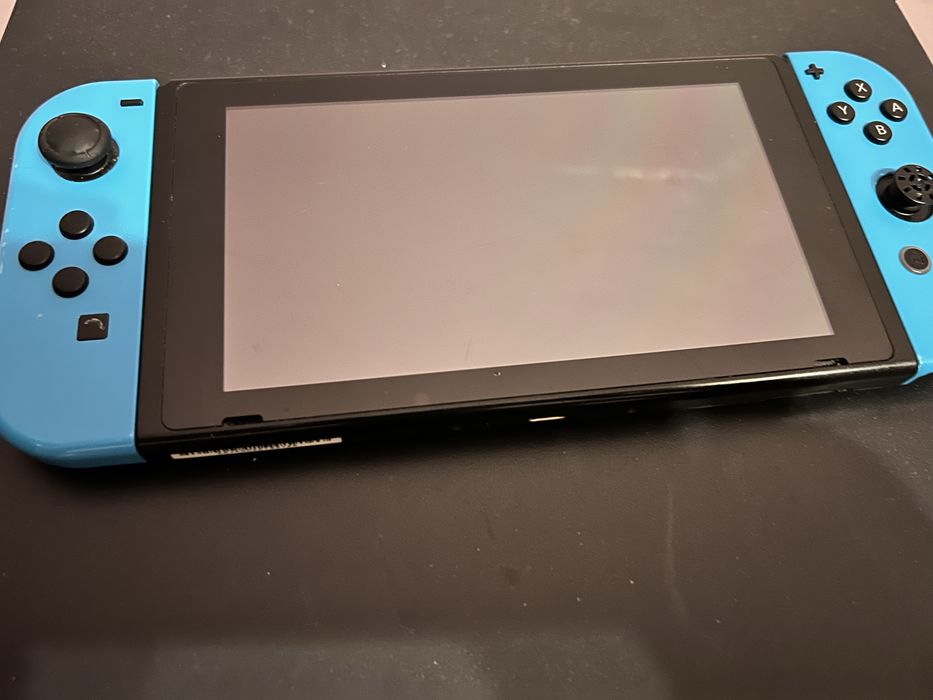 Nintendo Switch v1