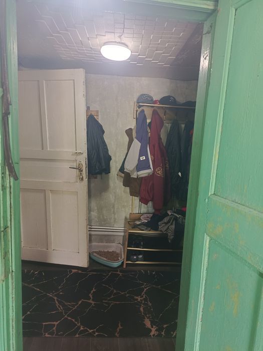 Продаю дом барачного типа. Район ЖБИ.