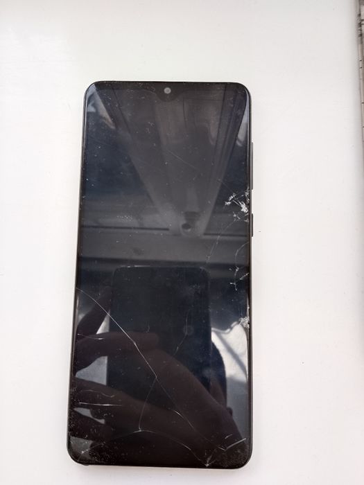 Самсунг а31. 4/64