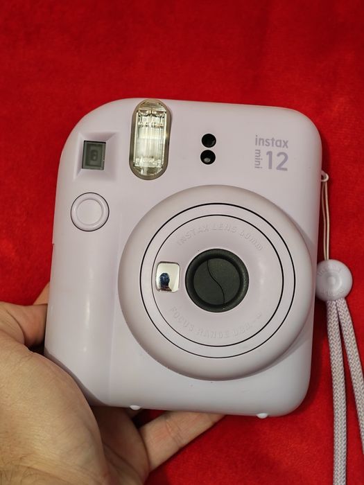 Aparat foto Fujifilm Instax Mini 12 Violet + Husă Slim - Ca Nou!