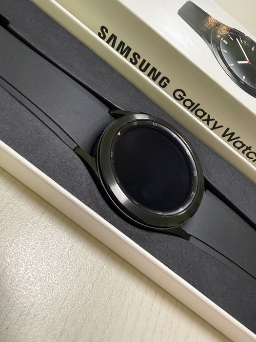 Samsung Galaxy Watch4 Classic