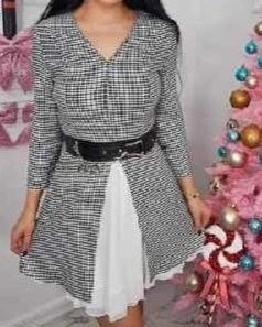 Нова дамска рокля.