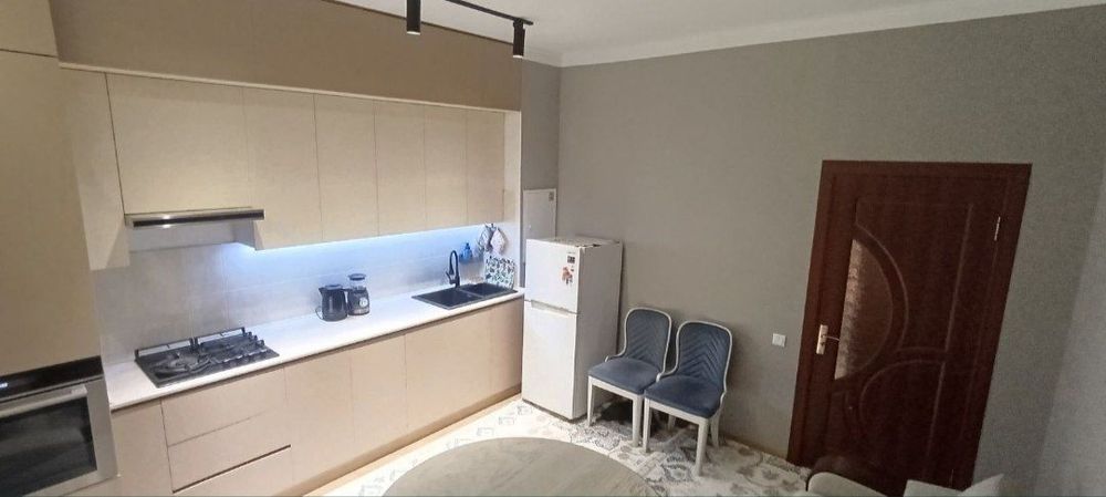 Продажа 1 хона 2 етаж 3 етажл 
Нурафшон сагбон 
48 кв