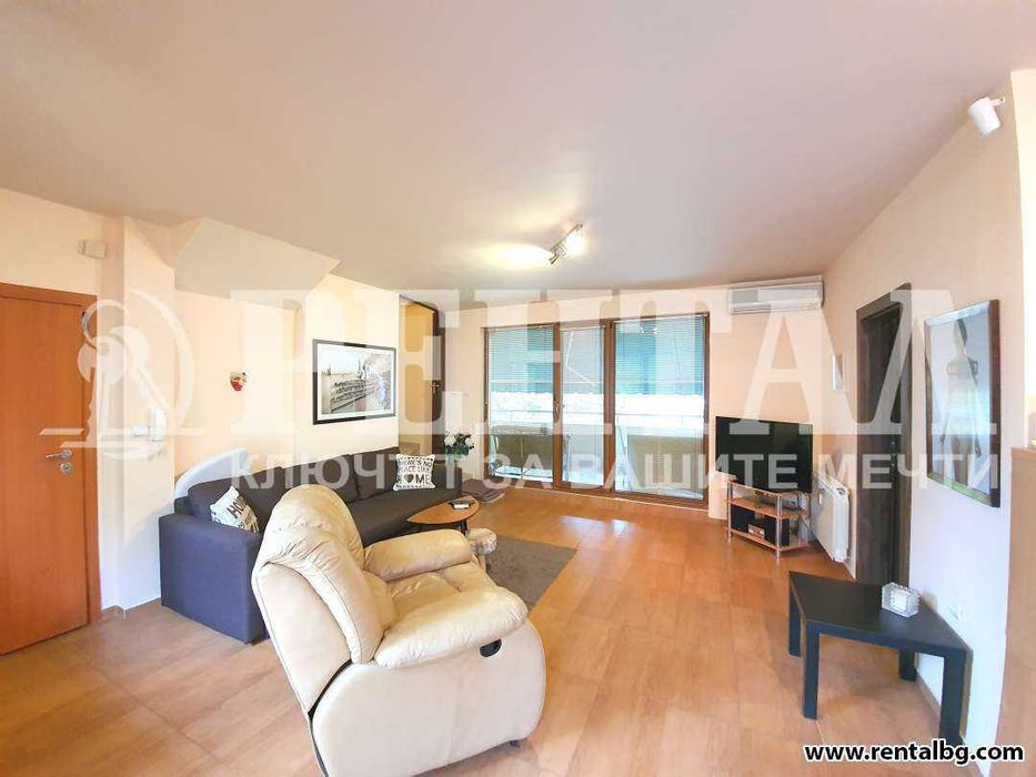 Продава се Тристаен апартамент в Пловдив, Център - 160 кв.м за 1557 €/кв.м - Снимка #2