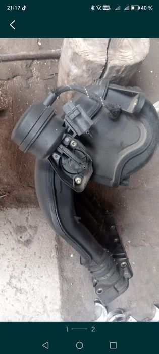 Микровыключатель замка двери