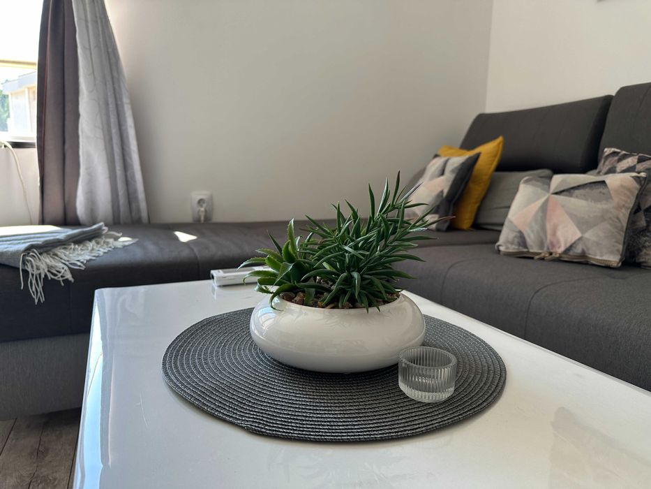 Дава се под наем Двустаен апартамент в Бургас, Сарафово - 65 кв.м за 459 € - Снимка #6