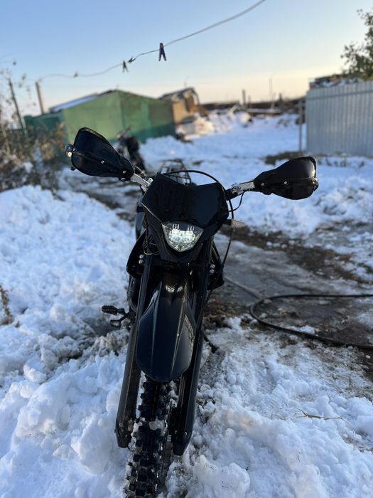 Эндуро 300 кубиков