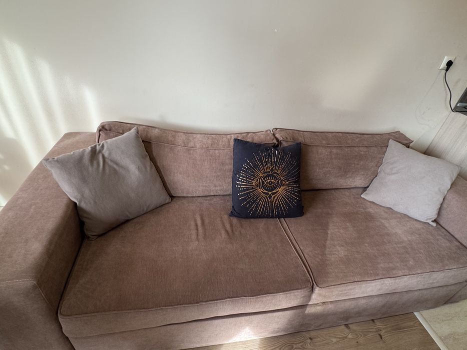 Разтегателен диван