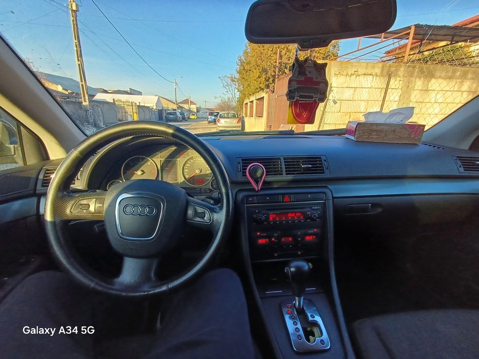 Vand Audi A4 B7 automată