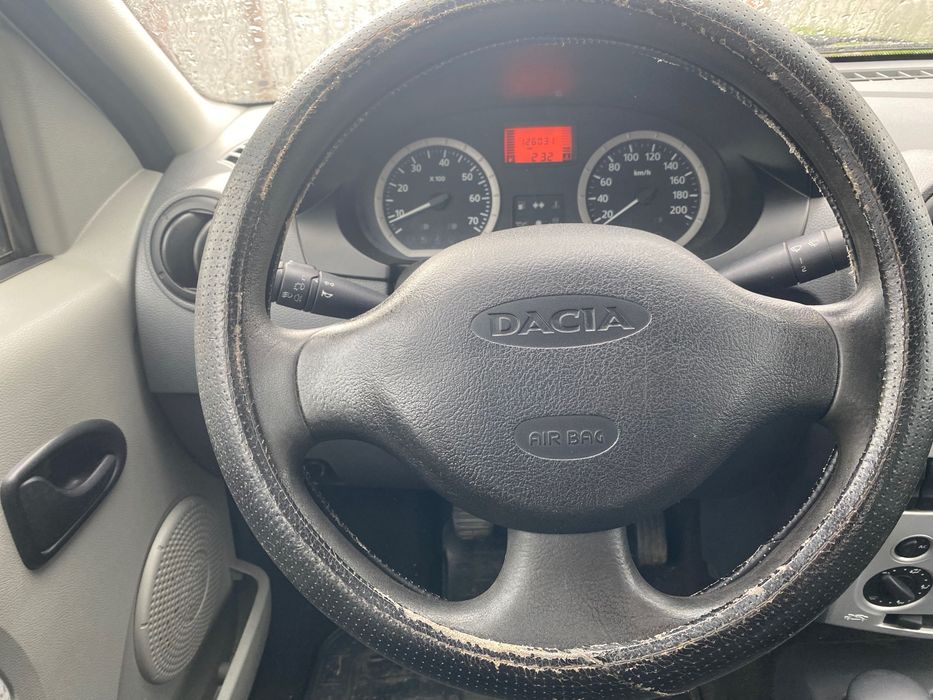 Dacia Logan - Proprietar 1.4 benzina, 2006