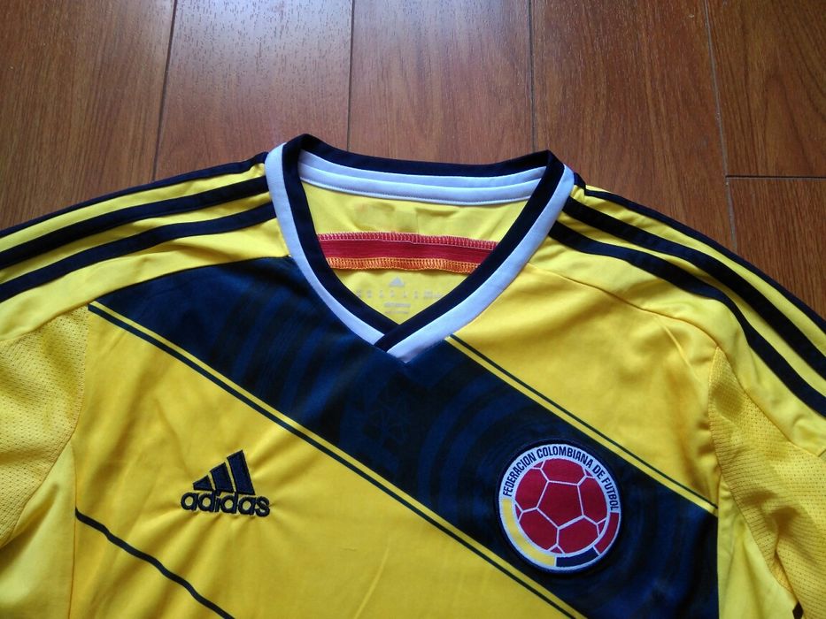 Bluza Adidas Nationala Columbiei mărimea M