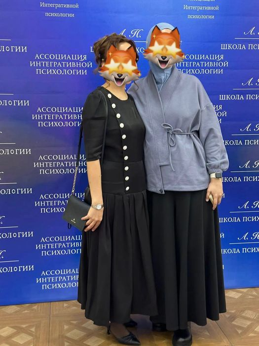 платье вечерние черное