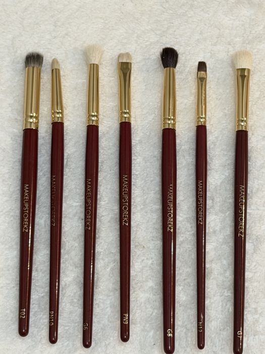 Кисточки от Makeupstore, Manly pro