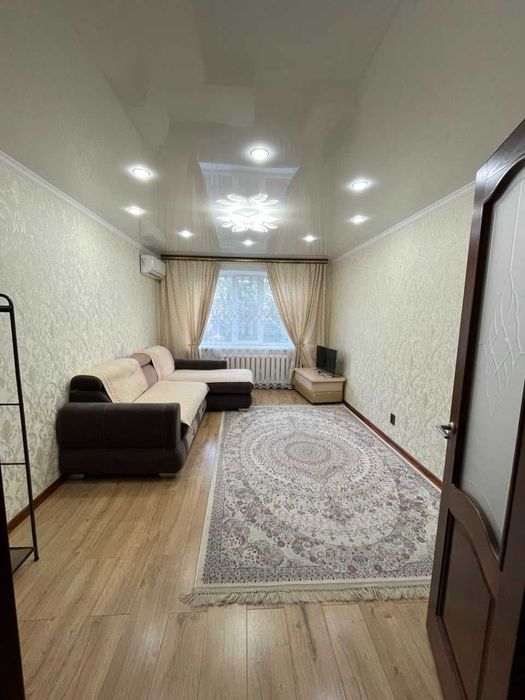 продам 2 комнатную квартиру