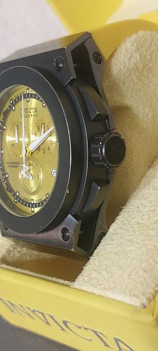 Часы  мужские Invicta