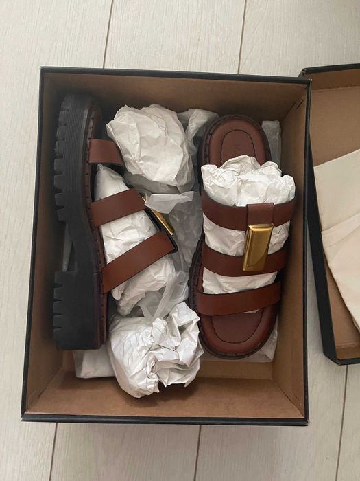 Кожаные сандали Massimo Dutti