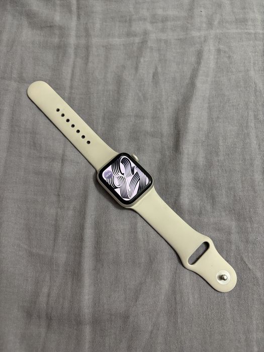 Apple Watch SE 2 40мм