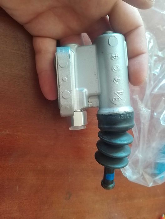 Долна амбреажна помпа PJD751