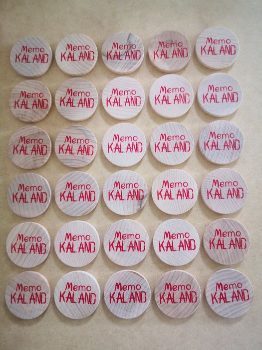 Lucrez în domeniul decorațiunii,
aștept cu nerăbdare să lucrăm împreun