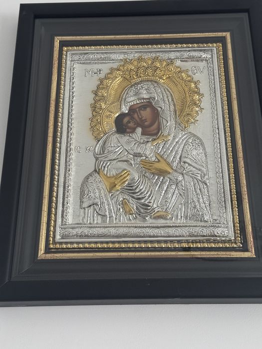 Icoana Maica Domnului argintata