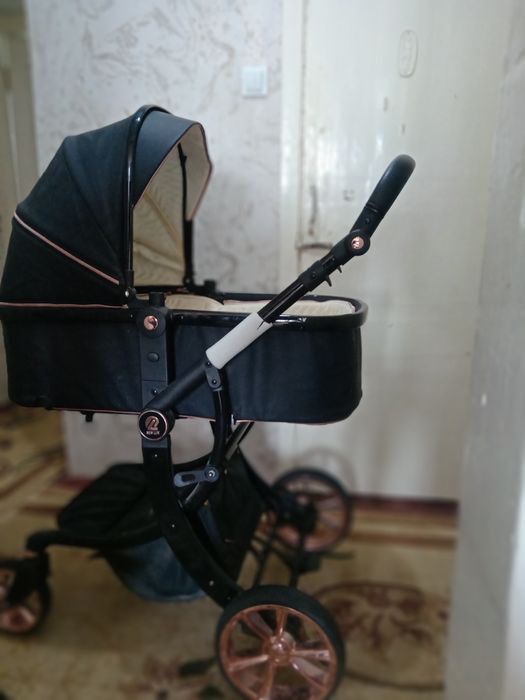 Коляска трансформер New lux  2 в1 кожанный зима-лето