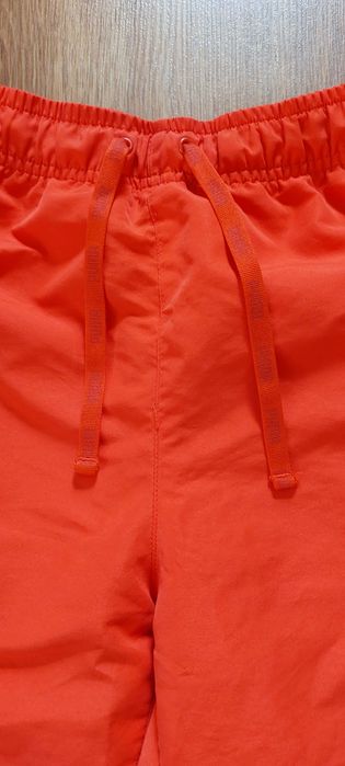 Дамски спортен панталон Puma, размер XS.