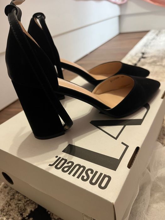 Обувки с ток Answear Lab