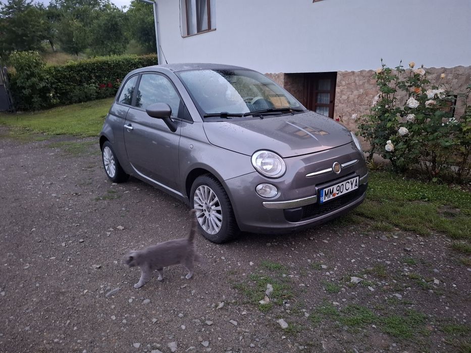 Vand Fiat 500 anul 2011