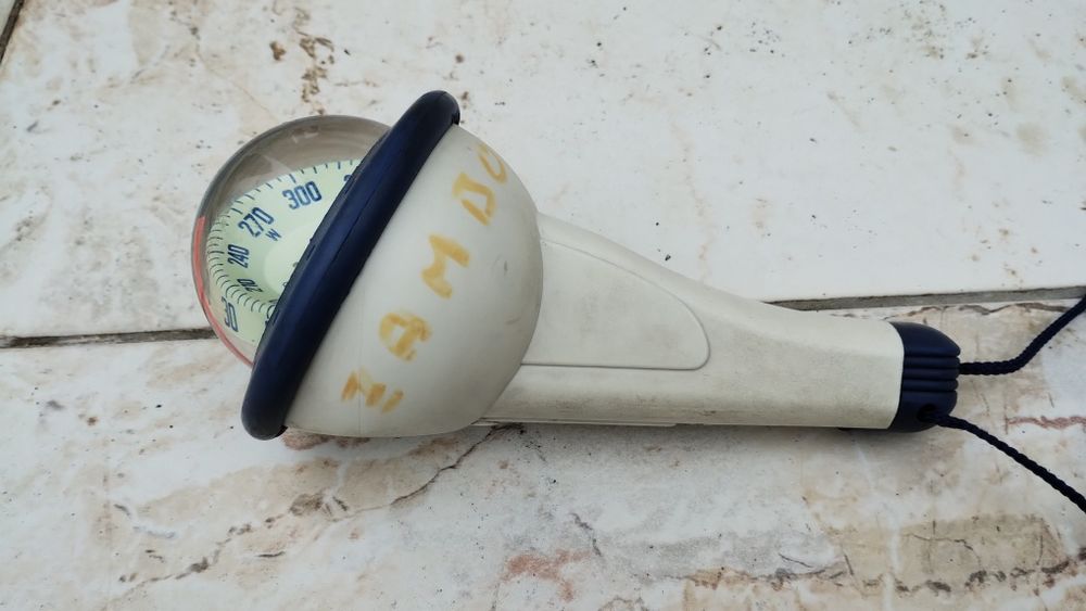 Компас Plastimo Iris 100