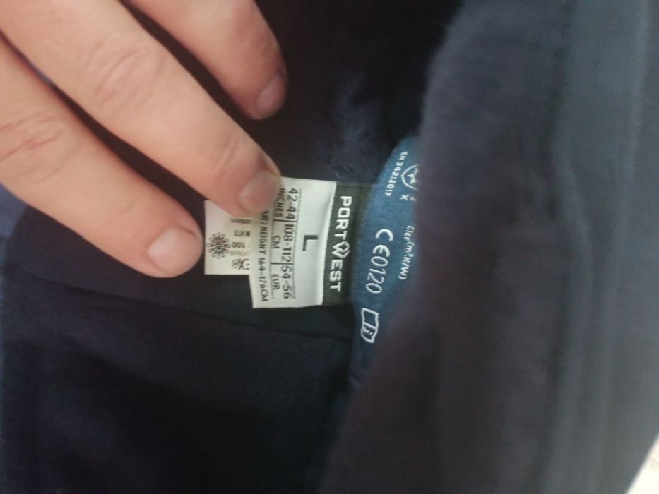 Зимнии комбинезон