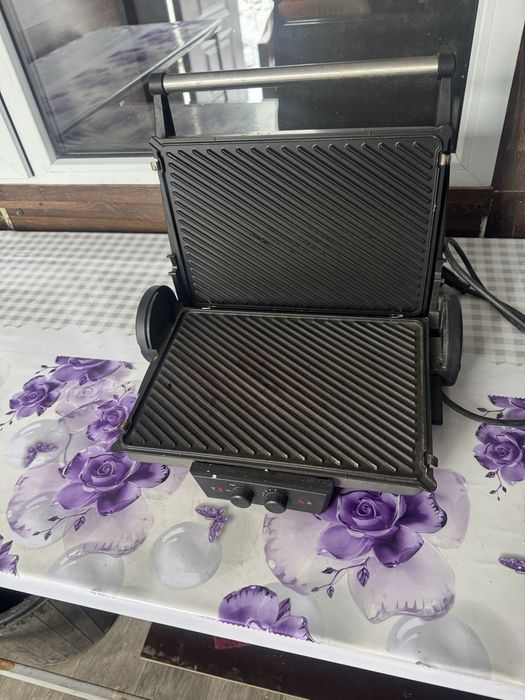 Киоск донерную с оборудованием