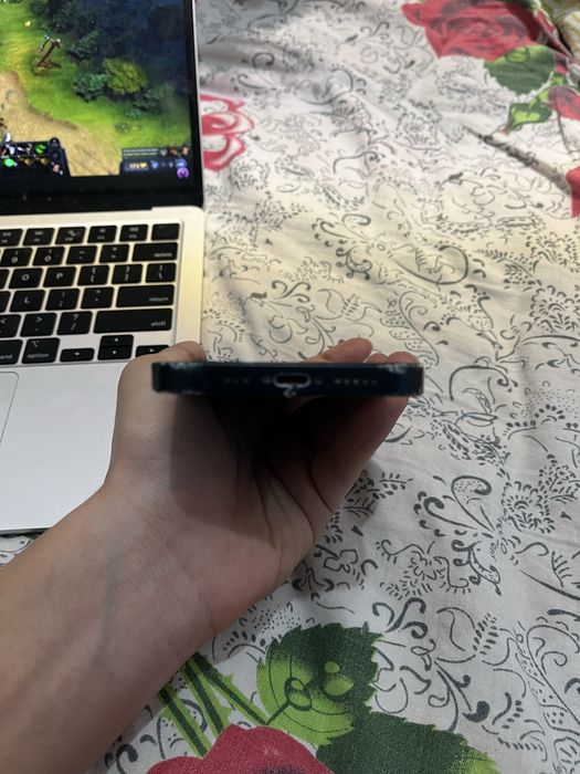 Iphone 11 черного цвета