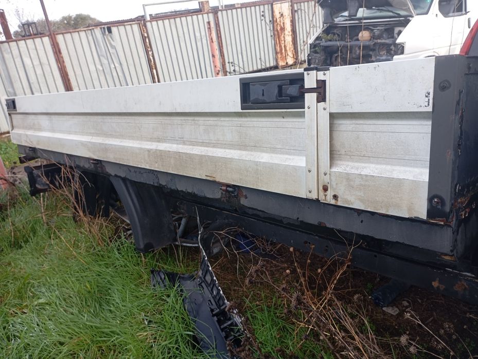 Каросерия и шаси  от Мерцедес Спринтер 3,70 метра дължина