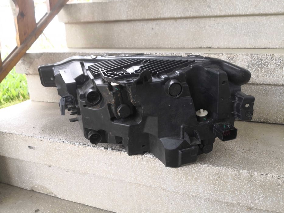 Фарове Volvo XC60 LED/Фар Volvo XC60/Фарове Волво ХЦ60 Оригинални