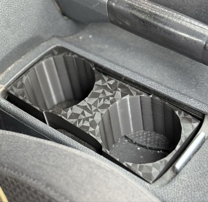 Поставка за чаши за Golf 5/6