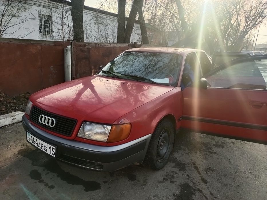 Продам Ауди 100 с4 2.6
