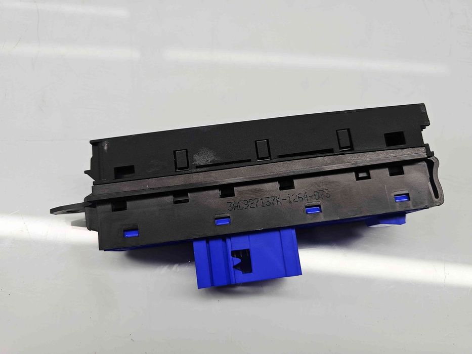 Butoane comenzi consola centrala Volkswagen Passat B7 (362) [Fabr 201