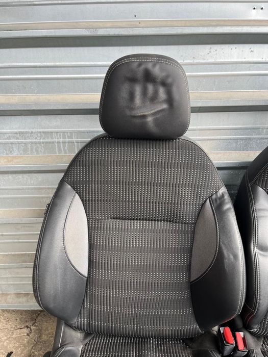 Салон за Пежо Peugeot 2008 кожа и плат ном 800