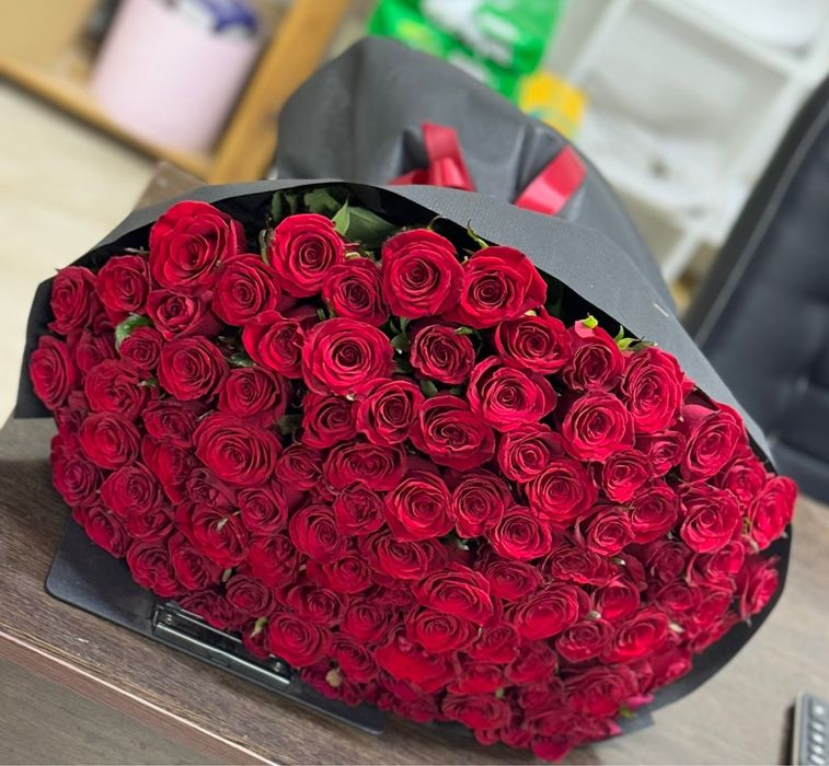 51 роза Голландские метр