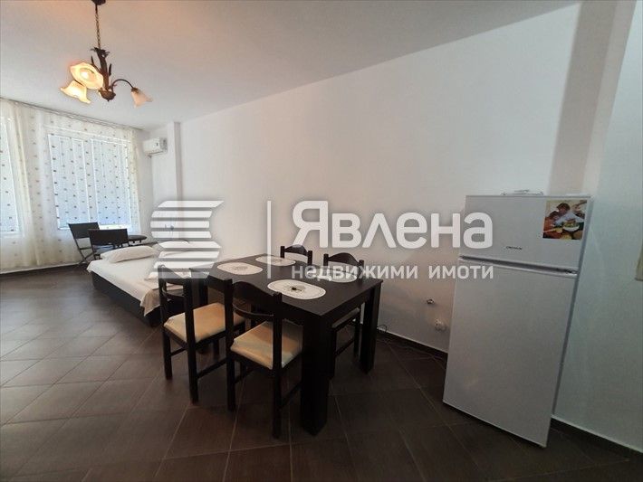 Продава се Двустаен апартамент в Приморско - 80 кв.м за 1000 €/кв.м - Снимка #4
